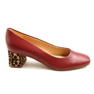 Mizrahi live pump with leopard block heel Mahogany